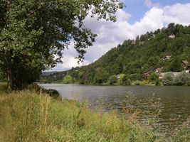 Berounka 2-nad všenorskými tůněmi 28.7.2004.jpg